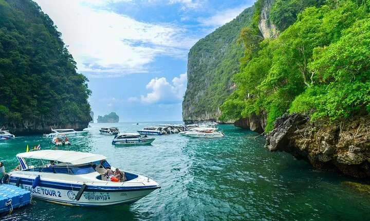 Phuket Phi Phi Maya Bay and Khai Islands Snorkeling by Speedboat