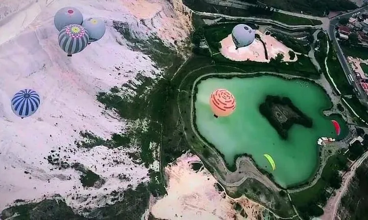 Pamukkale Tour from Kusadasi with Hot Air Balloon Flight