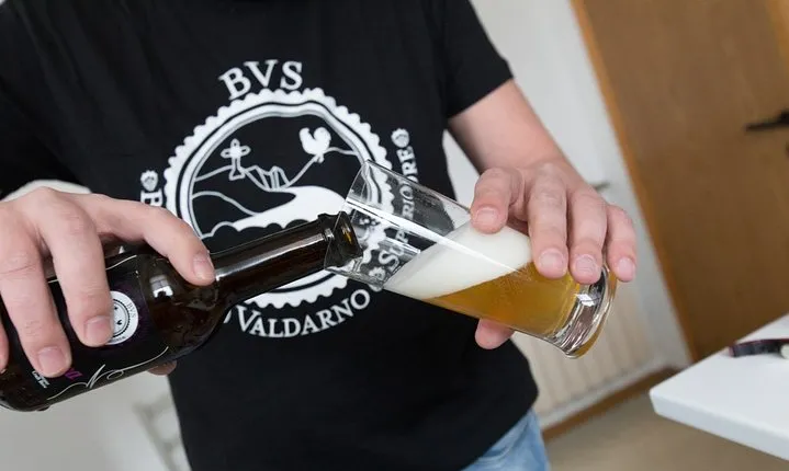 Tuscan Brewery Guided Tour with beer and food tasting