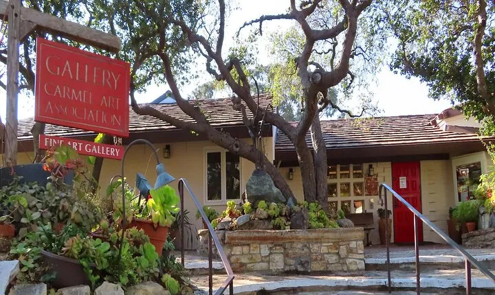 Carmel-by-the-Sea’s Bohemian Art Scene: A Self-Guided Audio Tour