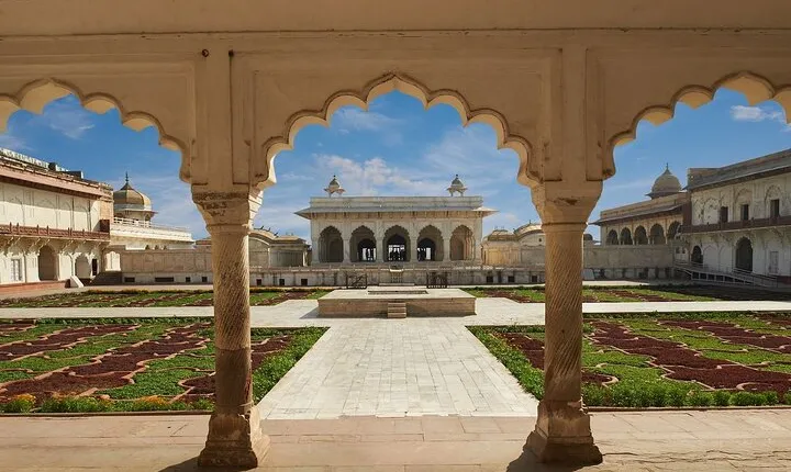 One Day Agra Trip