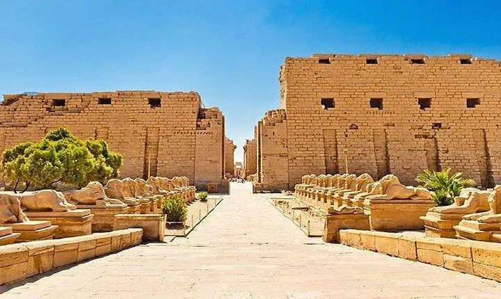 Luxor East and West Banks Private Day Tour