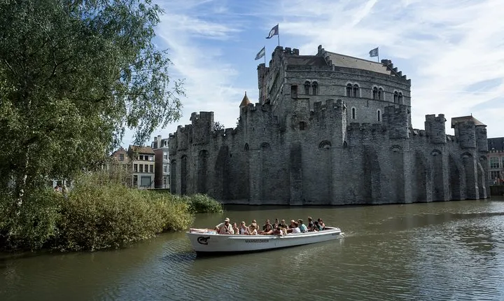 Guided Boat Trip in Ghent