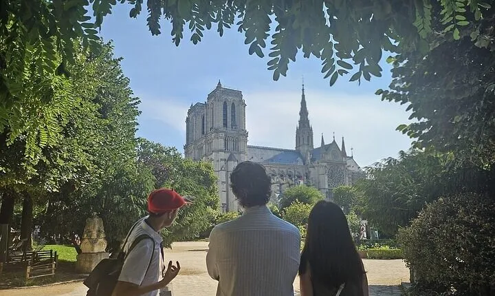 Notre-Dame Cathedral Guided Small-Group Visit