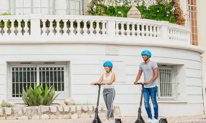 Electric scooter rental in Nice