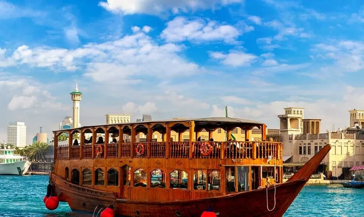 Dubai Heritage Village – Souks Creek Old Dubai and Tastings