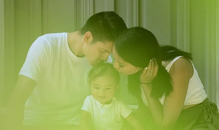 Photo Shoot with a Private Vacation Photographer in ATHENS, GREECE