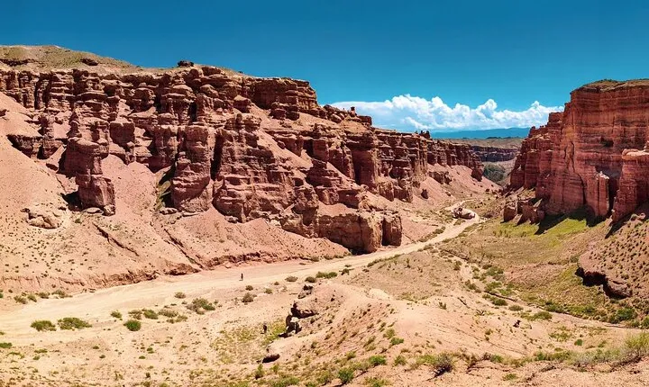 2 Days Tour: Charyn Canyon, Kaindy & Kolsay Lakes