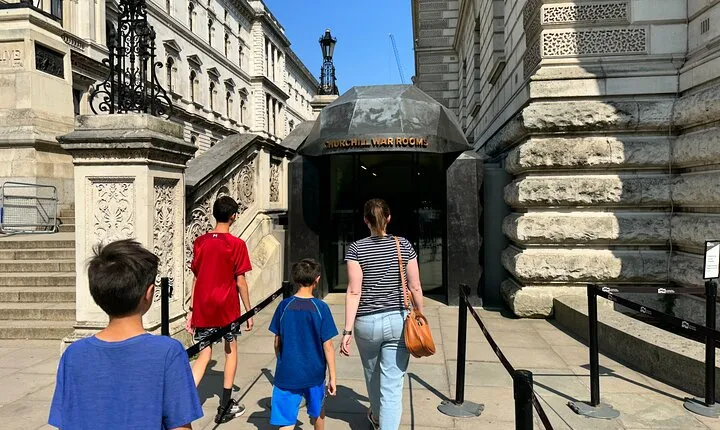 Churchill War Rooms Private Tour and London Westminster Walk
