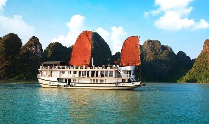 Halong Bay 2 Days/1 Night with 3 Star Cruise