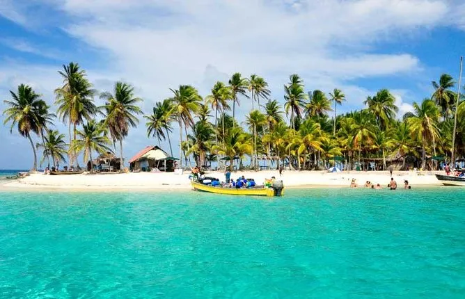 Holbox Tour
