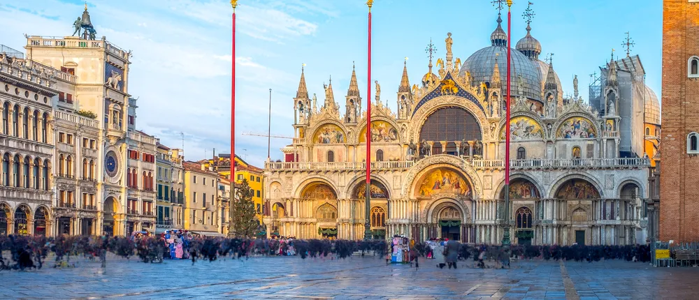 Saint Mark's Church guided tour with priority access: the golden Basilica