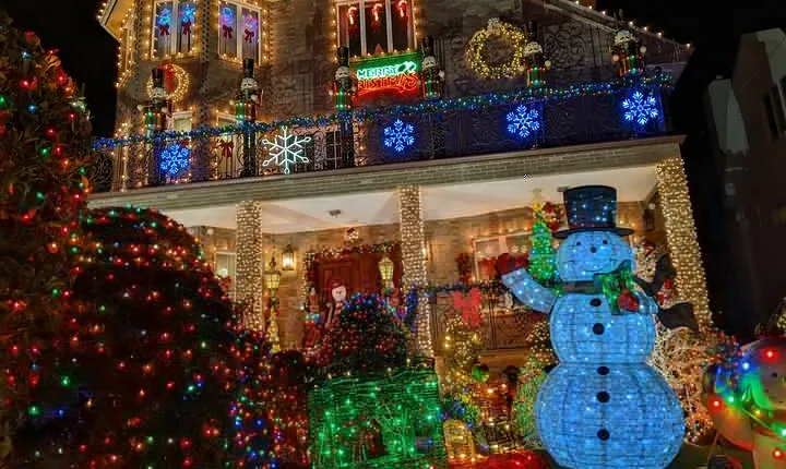Christmas Lights Tour