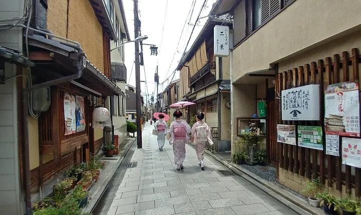 Full-Day Sightseeing to Kyoto Highlights
