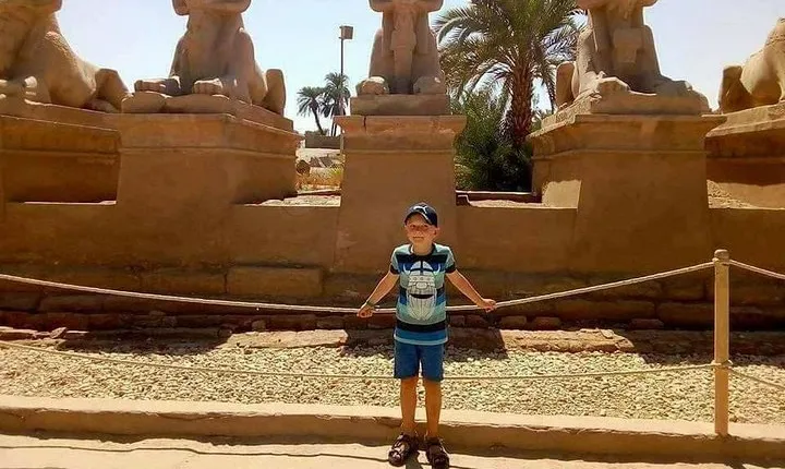 Luxor by Bus