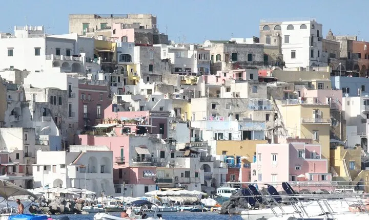 Guided Tour of the Procida Island from Naples. Shared semi-private max 8 pax