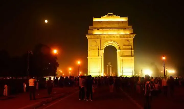 Delhi by Evening Tour by Private Air-Condition vehicle