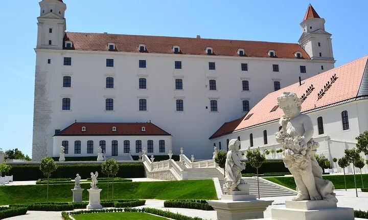 Private Tour of Bratislava from Vienna with a Local Guide