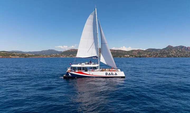 The Morning Discovery of the Esterel in Catamaran Saint Raphael