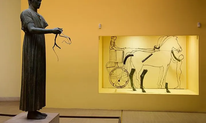 Delphi Full Day Tour