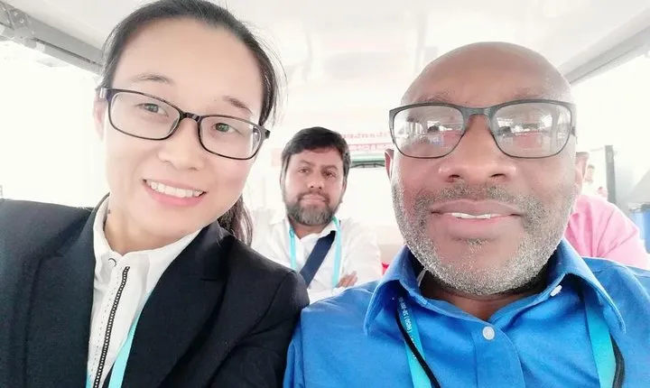 Canton Fair -Chinese and English interpreter -Sourcing service -visiting factory