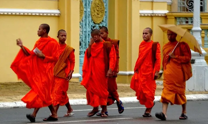 One Day Private Guide Tours History in Phnom Penh Incl. admission