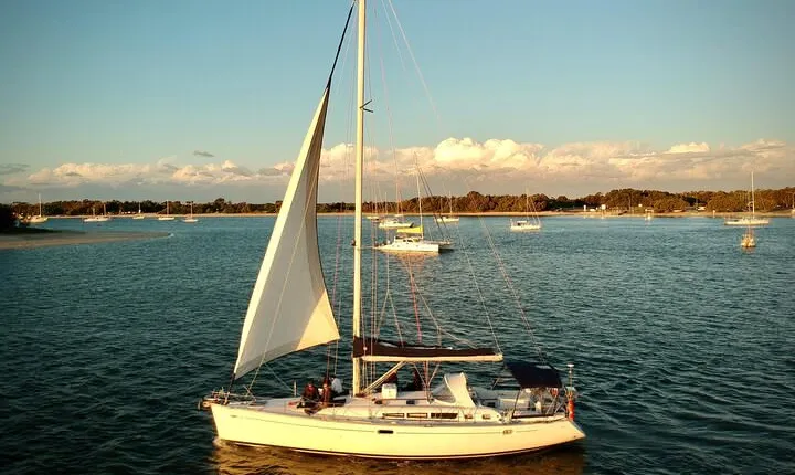 Gold Coast Sailing Cruise with sparkling wine & nibbles platter