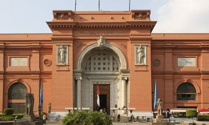 Egyptian Museum guided private tour 