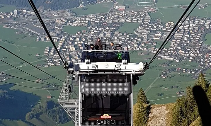 Cabrio Cable Car to Stanserhorn Half-Day Trip from Luzern