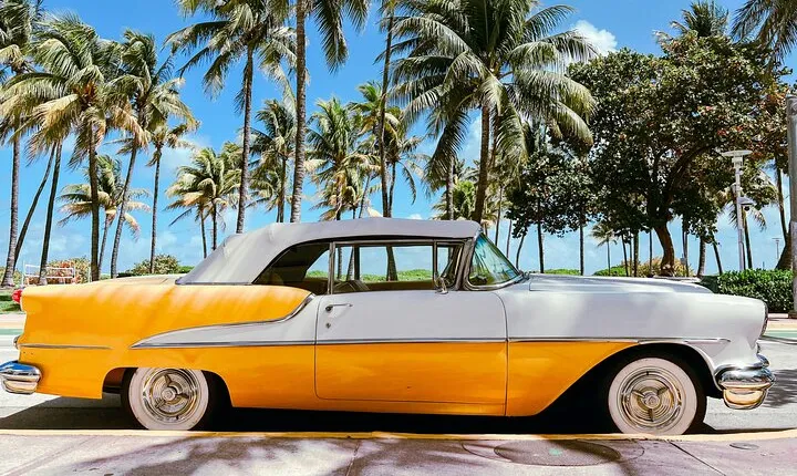  South Beach Top Highlights Tour with Lincoln Rd and Espanola Way