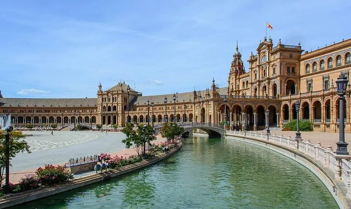 Private 12-Hour Tour to Sevilla from Malaga with Hotel pick up