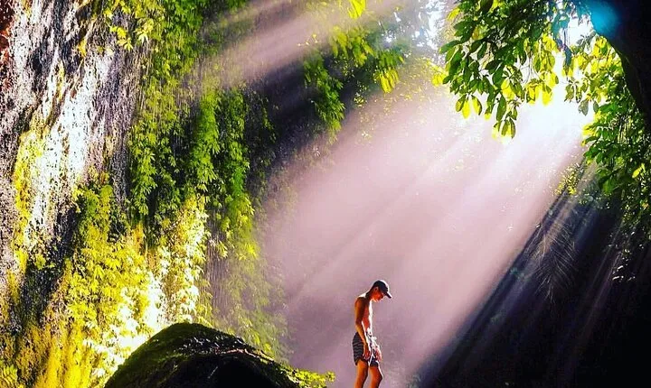 BALI INSTAGRAM TOURS; Heaven Gate, Tirta Gangga, Tukad Cepung waterfall