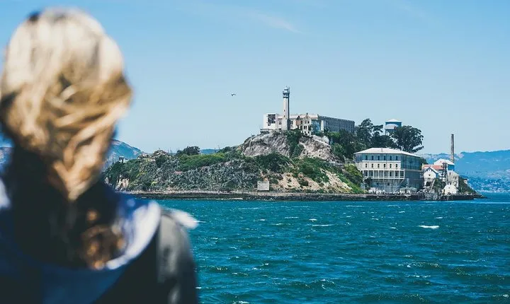 Mix & Save: San Francisco Grand City Tour + Escape from the Rock Cruise
