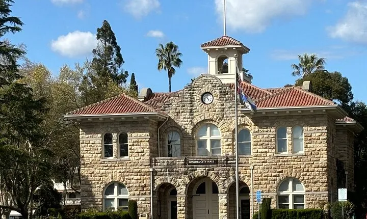 Sonoma Wine Country and Sausalito Private SUV Excursion 7 hours ~