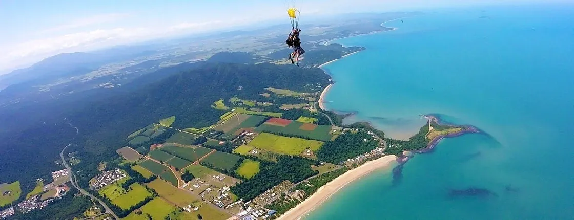 15,000 Ft Skydive in Mission Beach with Cairns Pick-up