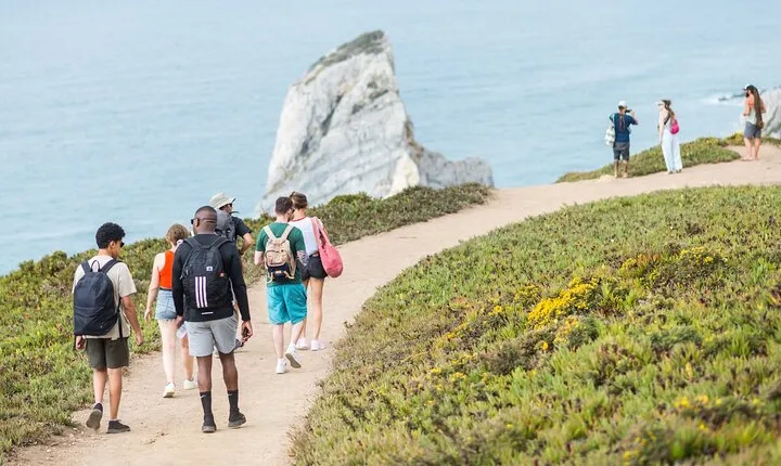 Private Sunset Hike, Tapas & Wine at Secret Beach