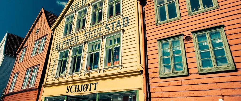 Bergen walking private shore tour