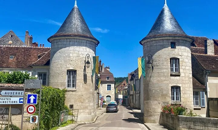 Chablis Wine Tastings Delights by Maison Regnard & J.M. Brocard