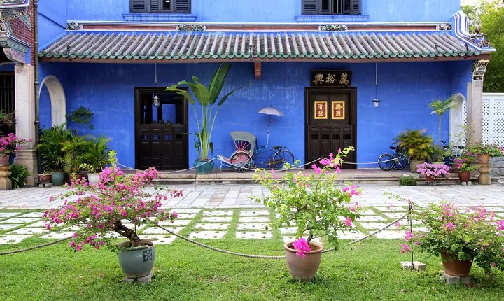 Guided Tour of Cheong Fatt Tze's Blue Mansion in George Town