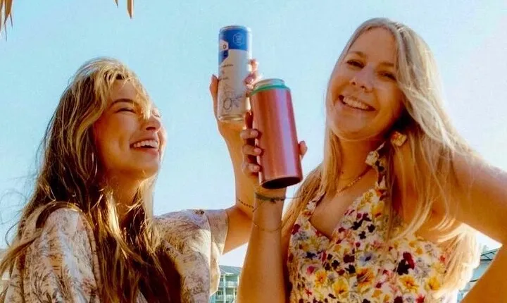 Original CRUISIN TIKIS 90 min Cruise - Grand Lagoon 