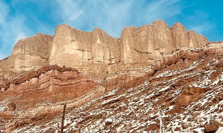 Private Day Tour to Center of Asia Marker and Danxia from Urumqi