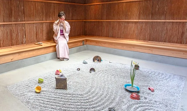 Zen Garden Making and Matcha Tasting in Handmade Pottery Shop