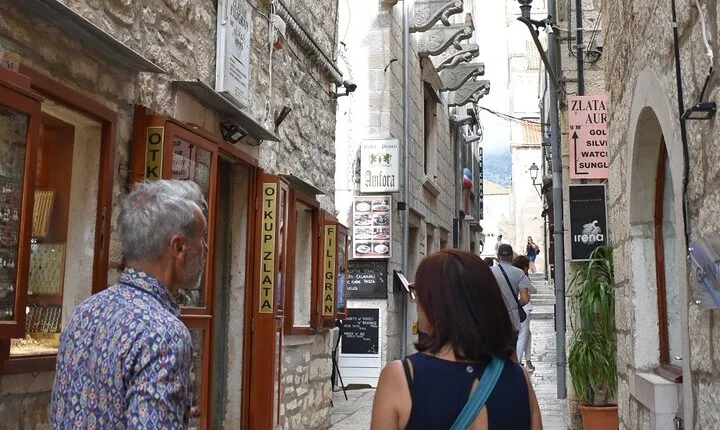 1 Hour Private Walking Tour in Korcula