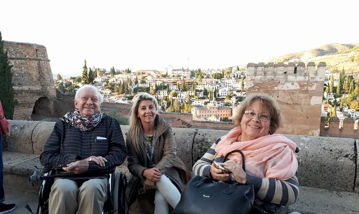 Premium Granada and other Cities Private Tour