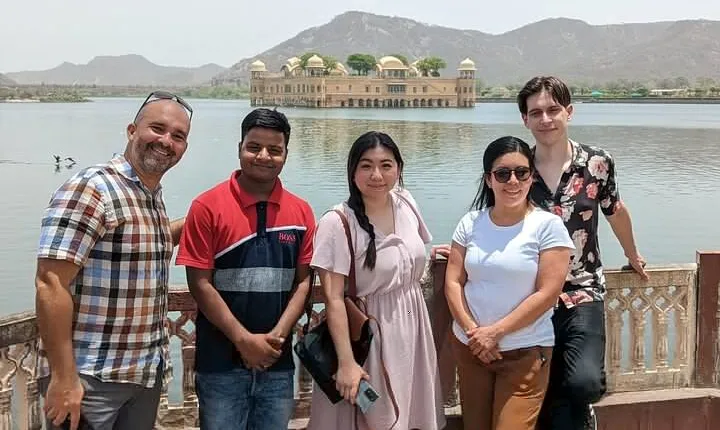 Same Day Jaipur Tour from New Delhi By Car with All Inclusive