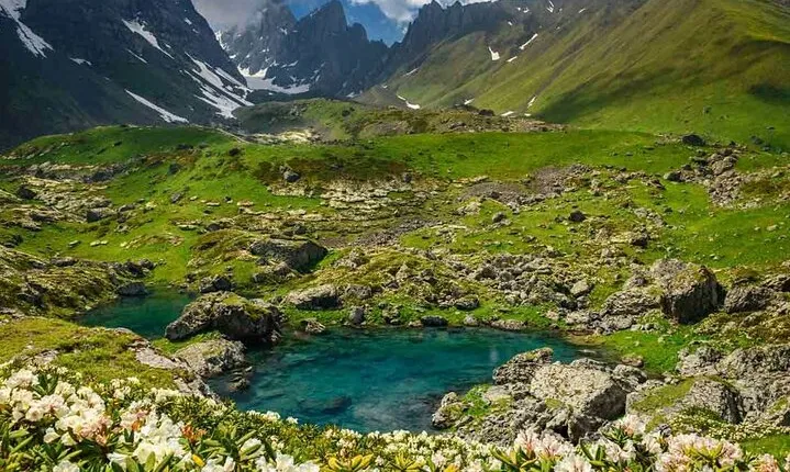 Private Full-Day Hiking Tour from Tbilisi to Juta