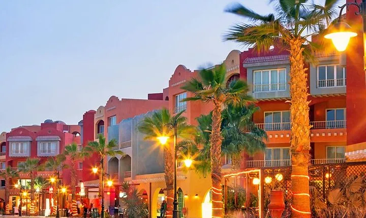 4-Hour Private Shopping Tour in Hurghada