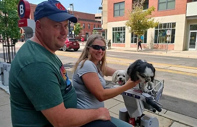 Groovy Georgia Scavenger Hunt