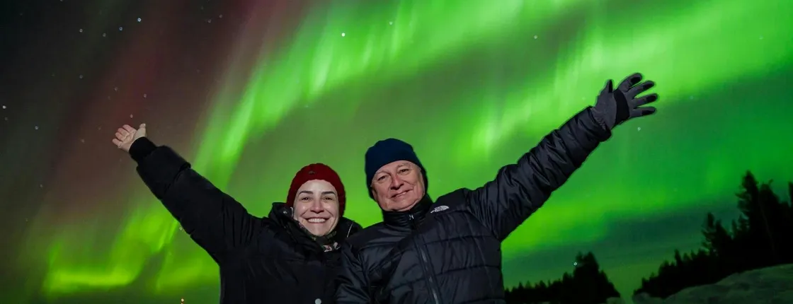 Private guaranteed northern lights expedition from Levi