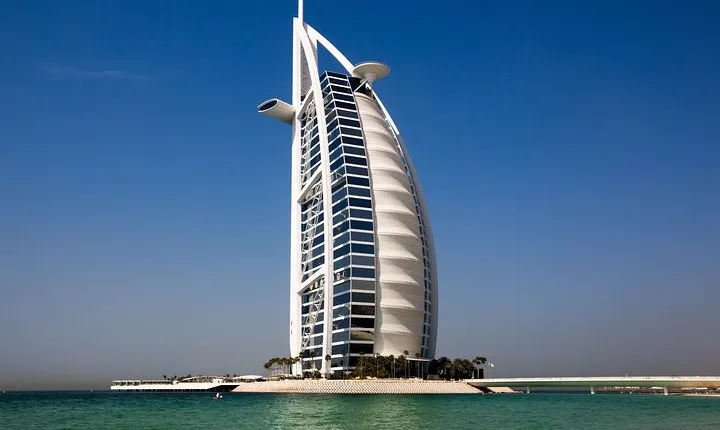 2 Days-Dubai City Tour with Desert Safari and Abu Dhabi City Tour